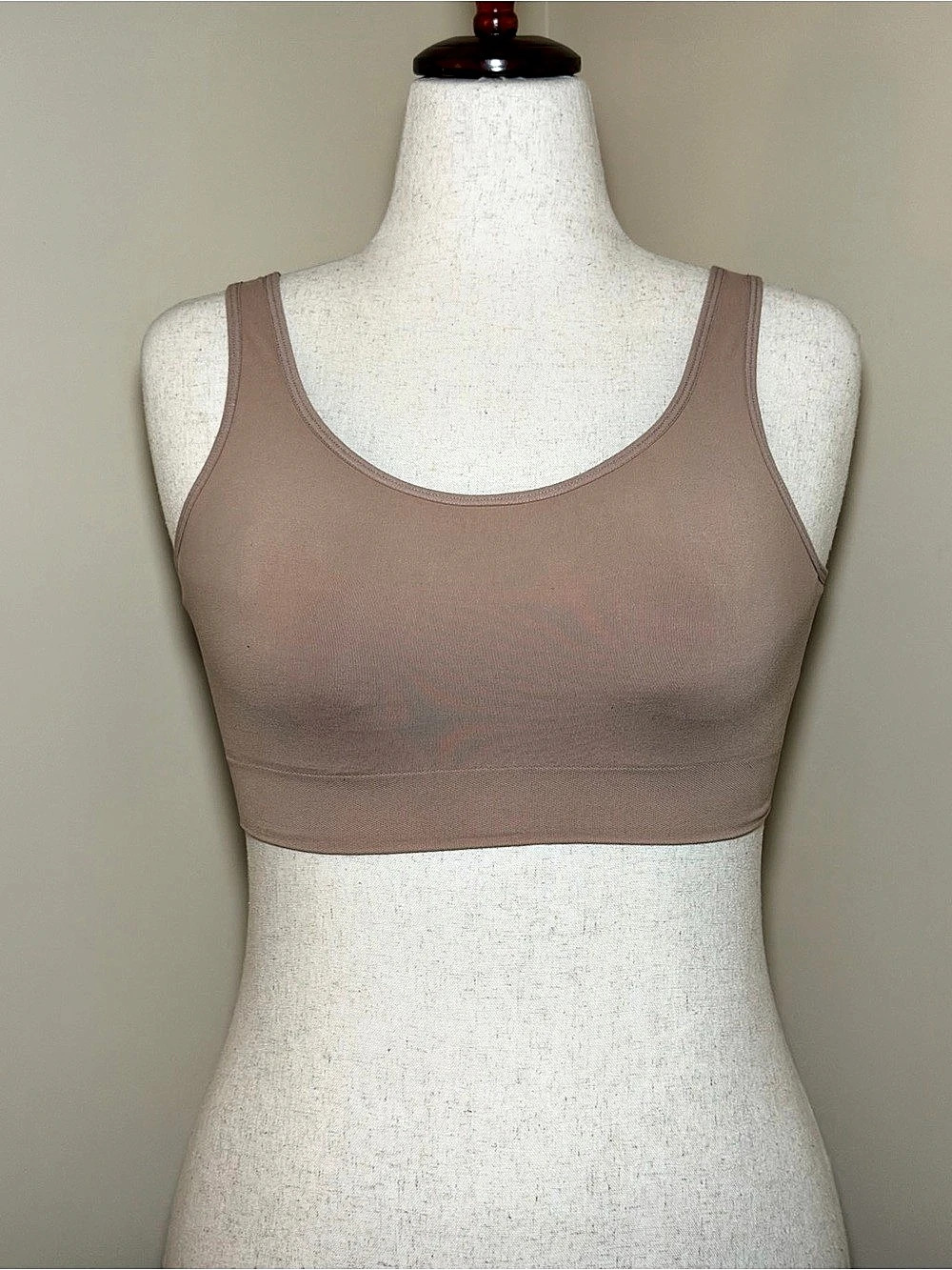 Wacoal Feeling Flexible Bralette 835332 Size L Roebuck Nude Wireless Padded